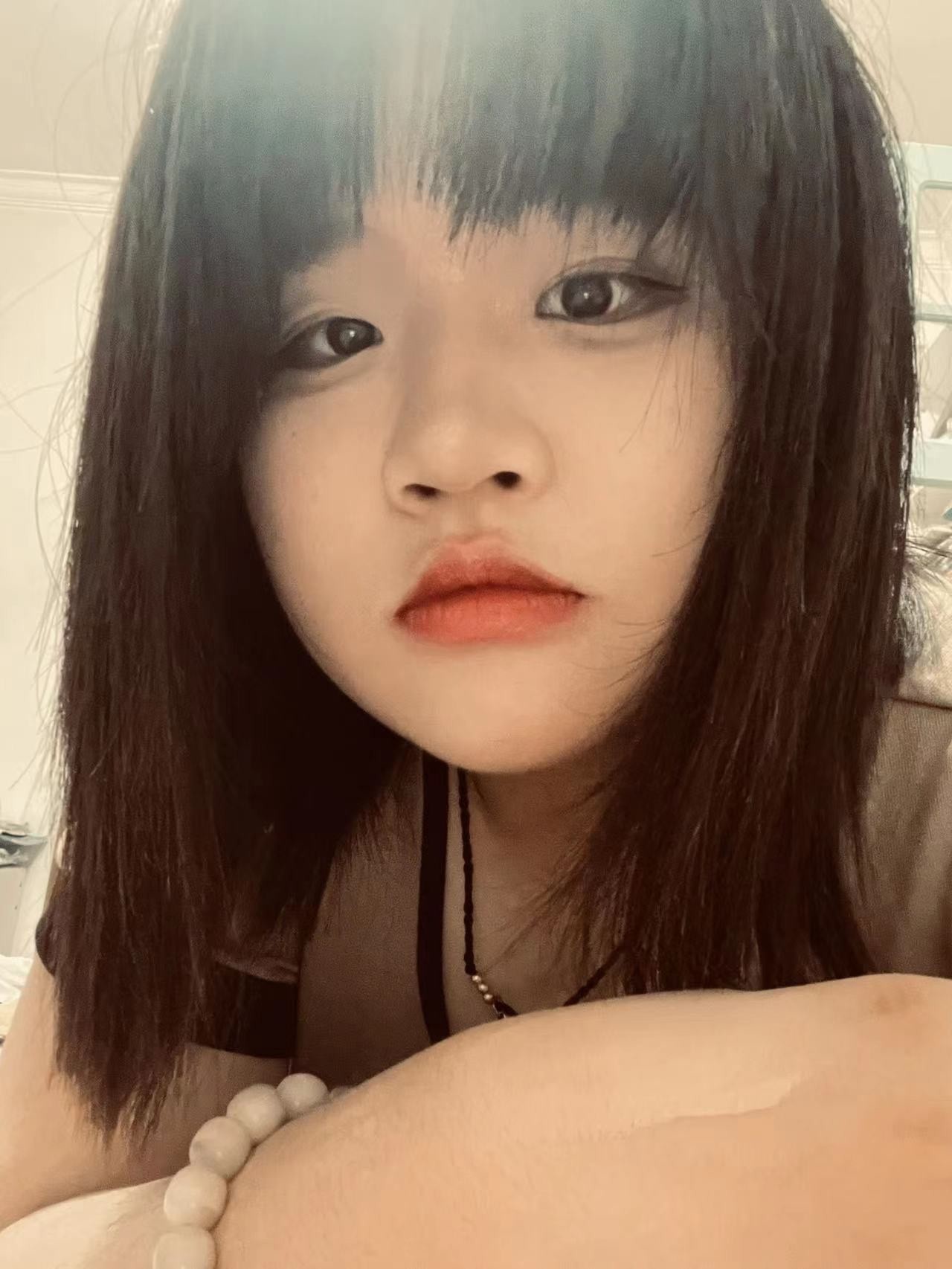 985433_VUP39ACJGVNDFYX.jpg